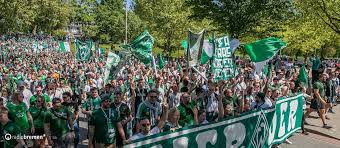buten un binnen: Werder-Fanmarsch zieht durch die Bremer Innenstadt