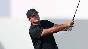 Patrick Reed pulls within four shots of leader at Bahrain Championship heading into final round