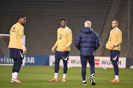 Brice Samba explica su tranquilidad ante la elección de Lucas Chevalier en la lista de los Bleus