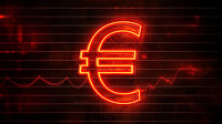 EUR/USD: Euro Pressured by Flexing Dollar, Slides Under $1.04 to Cross 50-Day MA