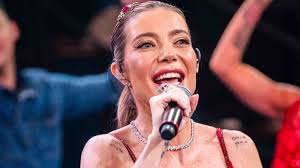 Luiza Possi expõe críticas por mudança para o gospel e dispara: 'Quem é você…?'