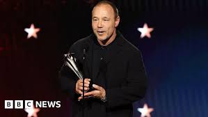 Deadline for dads writing letters to sons for Stephen Graham book