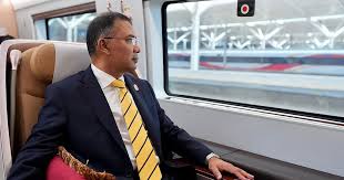 তালিয়ান থেকে বেইজিংয়ের পথে প্রধানমন্ত্রী