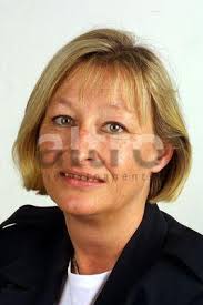 Stichworte: Portrait Porträt <b>Karin Piller</b> Stadtratskandidatin Bündnis 90/Die <b>...</b> - layout-0298301