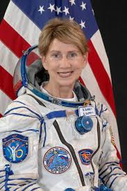 Astronaut Biography: Barbara Barrett - barrett_barbara