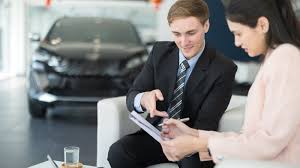 Underwater car trade-ins are on the rise — and drivers owe a record amount, Edmunds finds