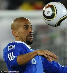 Hasil gambar untuk Juan Sebastian Veron