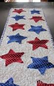 Résultat de recherche d'images pour "4th of July table runners"
