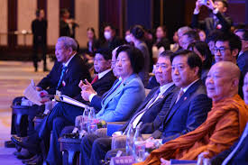China hails Thailand as sibling at peace forum