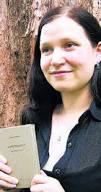 ... ersten eigenen Gedichtband: Die 24-jährige Maria Bittkow. Bild: Hofmann