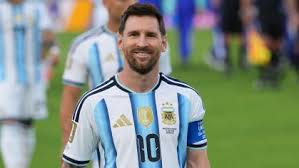 Em campo contra Cabo Verde, Messi bate mais um recorde na Copa do Mundo