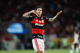 Pedro, do Flamengo, expressa frustração com ausência na Copa do Mundo: "Fiz minha parte"