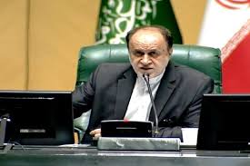 حاجی بابایی به پزشکیان: اگر می خواهید در تاریخ ماندگار شوید، به معلمان برسید