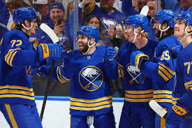 Bruins' Lindholm scores tying goal to force overtime in Boston's first-round series against Buffalo