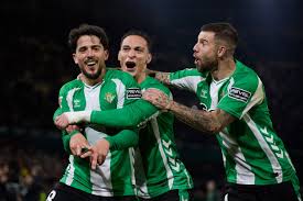El Betis tiene la quinta plaza a tiro en Mendizorroza