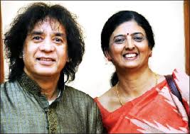 Ustad Zakir Hussain poses for a photograph with SOM Correspondent Nandini Srinivasan. - UstadZakirandNandiniBF07feb2014