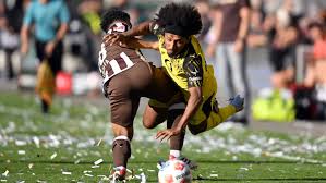 Bundesliga: BVB gibt spektakul&auml;r seinen Sieg aus der Hand