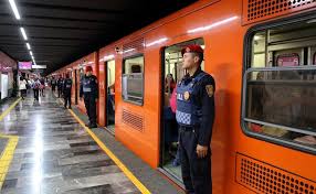 Metro de CDMX ajusta horarios por Nochebuena