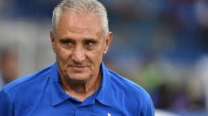Tite muda escalação do Cruzeiro para jogo contra Coritiba no Mineirão