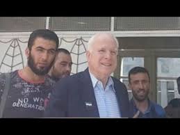 Résultat de recherche d'images pour "john mccain abu bakr al baghdadi"