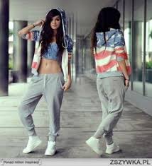 Résultat de recherche d'images pour "top fashion girl clothing"