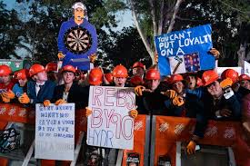 Best signs on College Gameday in Lane Kiffin's return for Ole Miss vs LSU