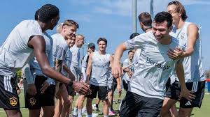 Houston Dynamo y LA Galaxy: ¿Cuándo y dónde ver el debut de Chucky Lozano?