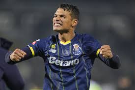 Estrela Amadora x Porto: onde assistir ao vivo, horário e escalações pela Liga Portugal