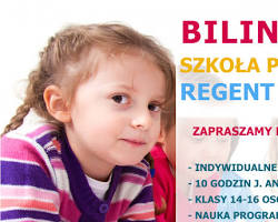 Dzieci w szkole podstawowej uczące się Scratch