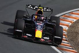Red Bull confirms Verstappen unhurt after crash, praises Lawson's 7th-place Zandvoort drive