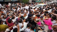 Chouhan launches ‘Viksit Bharat’ yatra from Sehore, Cong slams ‘unfulfilled’ farm promises