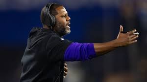 Commanders interview Brian Flores' assistant for defensive coordinator