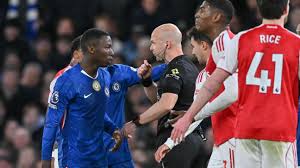 EPL action featuring Chelsea and Manchester City