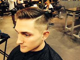 Résultat de recherche d'images pour "men's side part"