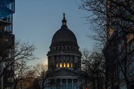 Wisconsin Supreme Court Strikes Down 1849 Abortion Ban