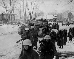 Image of German troops advancing towards Moscow during Operation Barbarossa