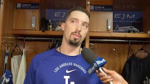 Blake Snell leaves Dodgers Reds game with groin tightness