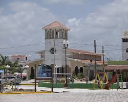 Gambar Town of Puerto Morelos