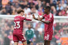 Liverpool rallies to 2-2 draw with Forest in Premier League as promoted Hull grabs second win