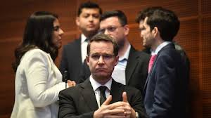 PAN, PRI y MC apoyarán la iniciativa para eliminar las pensiones ‘doradas’