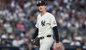 Yankees vs Padres Prediction, Picks & Odds for Today's MLB Game