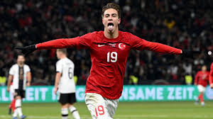 Türkei - USA | Fußball-WM | Liveticker: Türkei-Superstar kontert frühe Führung der USA