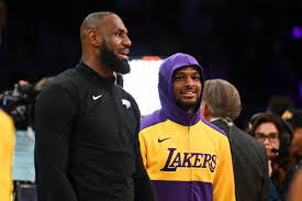 Opinion | Sorry, LeBron, but please pull the plug on this father-son farce