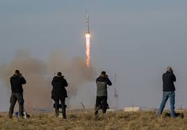 NASA Astronaut, Cosmonauts Thanksgiving Day Mission to Space Station