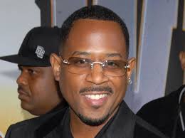 Martin Lawrence Smile Black Knight. Is this Martin Lawrence the Actor? Share your thoughts on this image? - martin-lawrence-smile-black-knight-1725135955