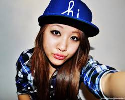 Résultat de recherche d'images pour "swag girl"