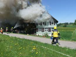 Haus nach Brand in Kirchberg SG nicht mehr bewohnbar