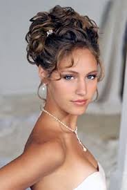 Resultado de imagem para PENTEADOS NOIVAS 2016