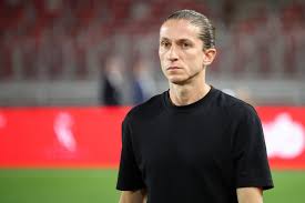 Invicto no Monaco, Filipe Luís reencontra PSG e tem primeiro grande teste na França
