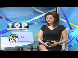 Hasil gambar untuk bugil telanjang NAJWA SHIHAB indonesia presenter tv